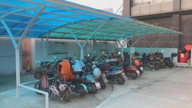 央视财经报道：全国要加快小区电瓶车充电站建设！！